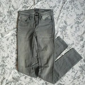 BDG NWOT High Rise Cigarette Jeans